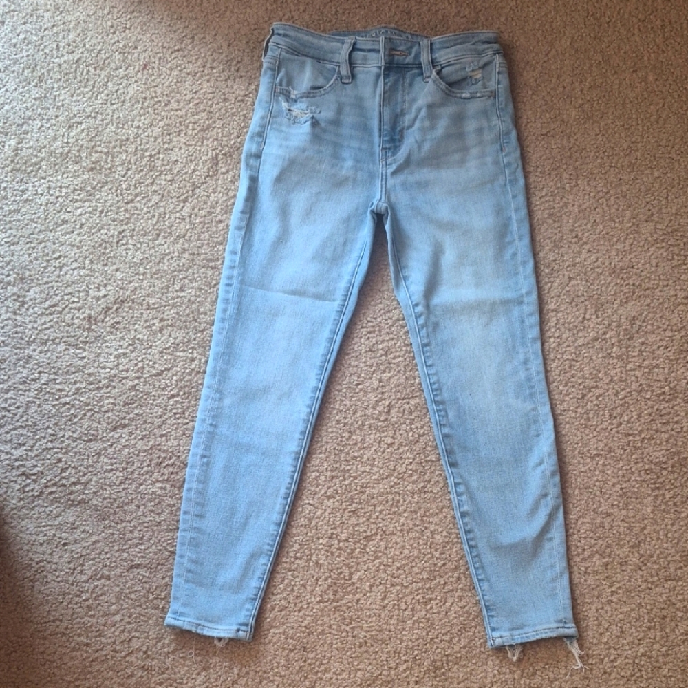American Eagle Outfitters Size 2 X Short High Rise Jeggins.